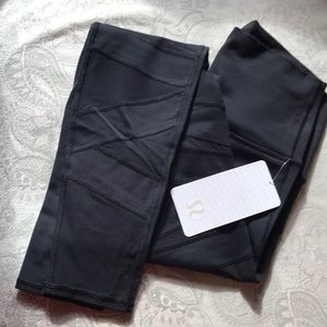 BRAND NEW WITH TAGS Luluemon Wunder Under Pant